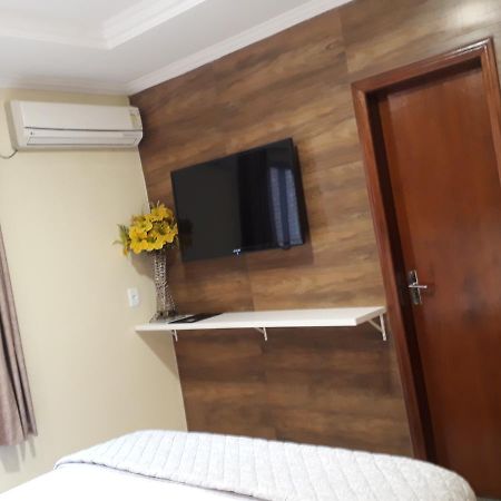 Hotel Loureiro Rio Branco Buitenkant foto